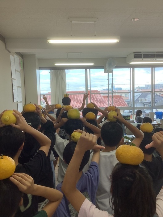 そ